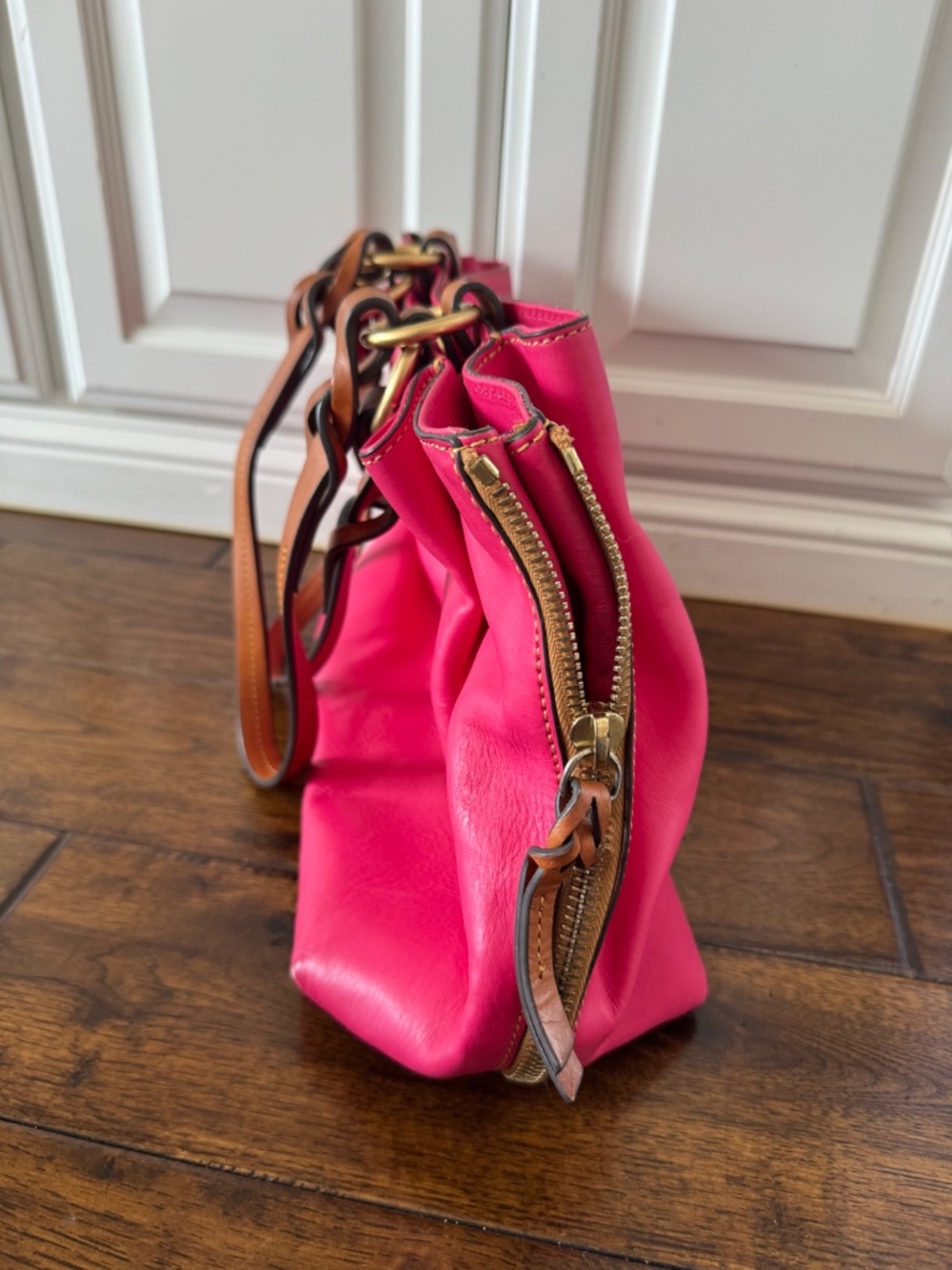 Dooney & Bourke Pink Leather Shoulder Bag - Picture 5 of 8